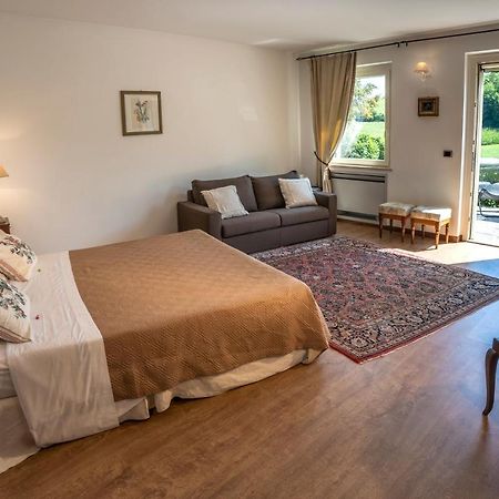 Cascina Castagneto Hotel CastellʼAlfero Buitenkant foto